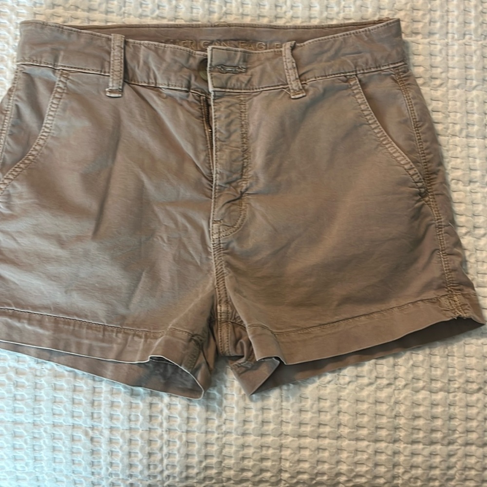 American Eagle khaki shorts size 2